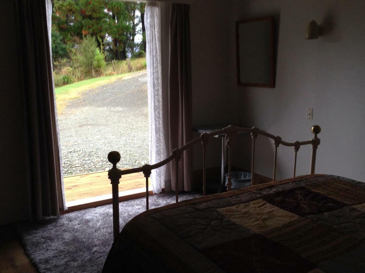 Bed and Breakfast Waipiro Bay Paradise Te Puia Zewnętrze zdjęcie
